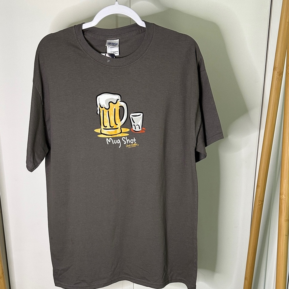 Gildan Dark Gray‎ Mug Shot Graphic Tee size large
